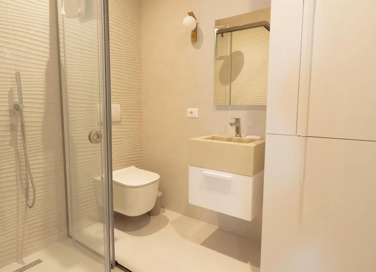 Seaside Residence Vlore 0*,